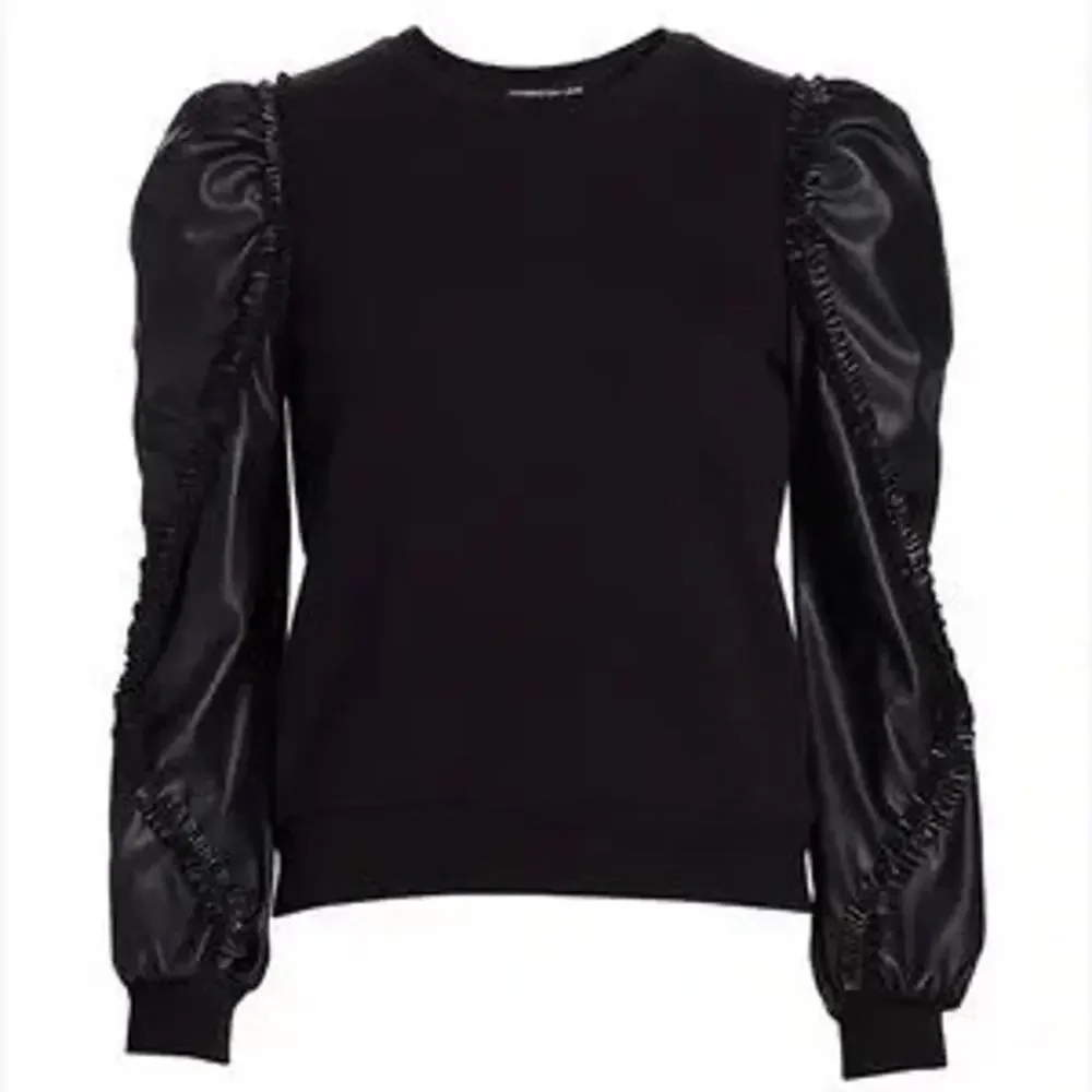 Generation Love Georgia SOFT Faux Leather Sleeve Top - Solid Black - Size XS - Picture 2 of 9